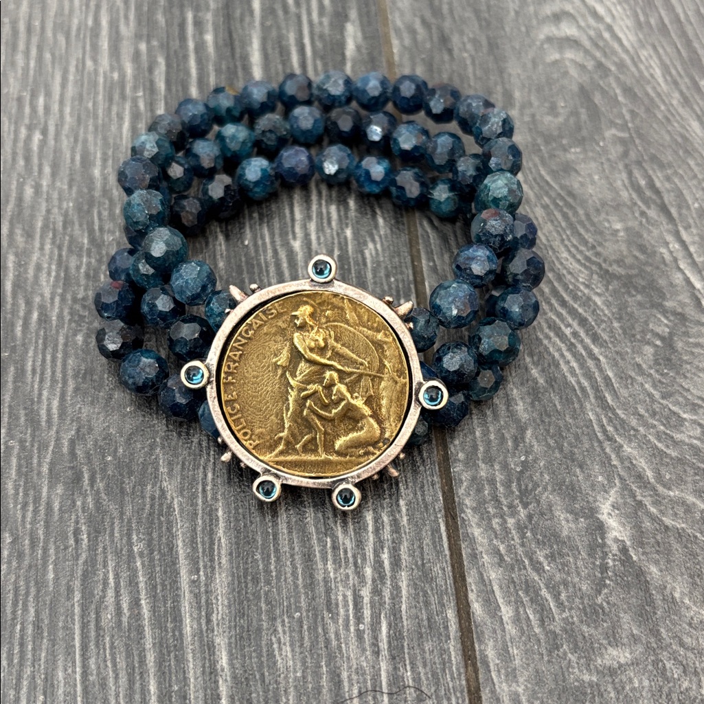 Elegant Blue Beaded Bracelet With Gold Medallion
